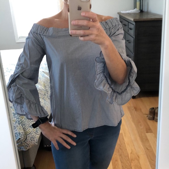 Cupio Tops - Cupio Off The Shoulder Top